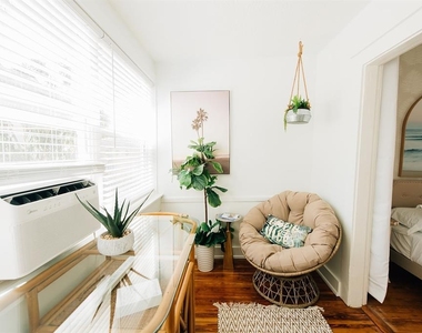 809 10th Avenue N - Photo Thumbnail 22