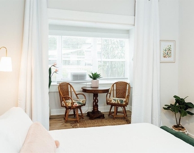 809 10th Avenue N - Photo Thumbnail 15