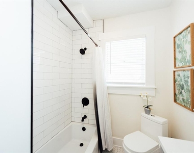 809 10th Avenue N - Photo Thumbnail 18