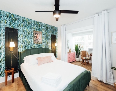 809 10th Avenue N - Photo Thumbnail 10