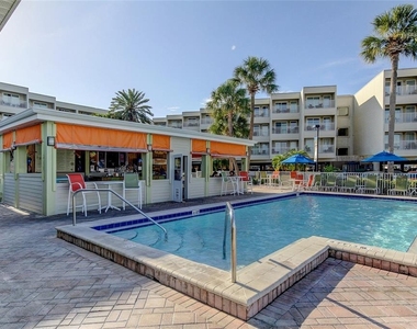 2506 N Rocky Point Drive - Photo Thumbnail 18