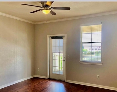 860 N Orange Avenue - Photo Thumbnail 10