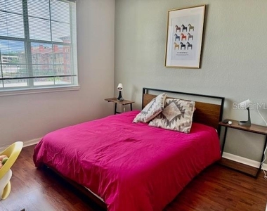 860 N Orange Avenue - Photo Thumbnail 41