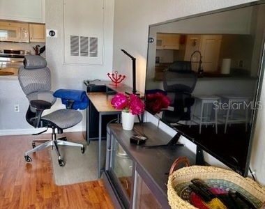 860 N Orange Avenue - Photo Thumbnail 36