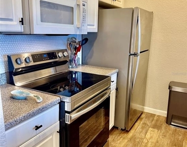 860 N Orange Avenue - Photo Thumbnail 64