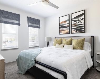 110 Zora Place - Photo Thumbnail 49