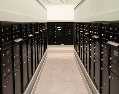 110 Zora Place - Photo Thumbnail 25