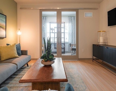 110 Zora Place - Photo Thumbnail 41