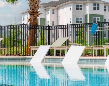 110 Zora Place - Photo Thumbnail 33