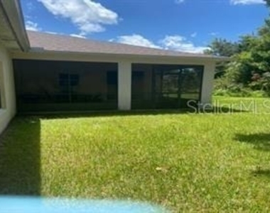 44 Pinetree Drive - Photo Thumbnail 3