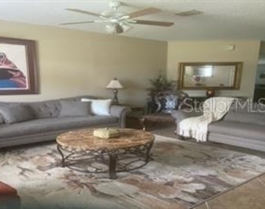 44 Pinetree Drive - Photo Thumbnail 5