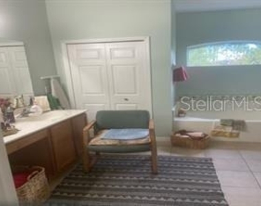 44 Pinetree Drive - Photo Thumbnail 9