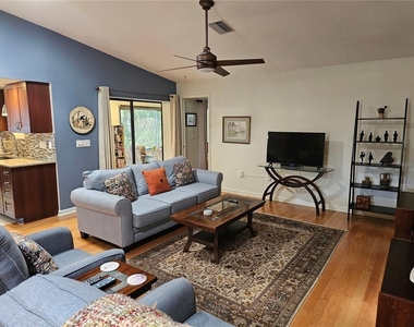 3441 51st Avenue Circle W - Photo Thumbnail 7