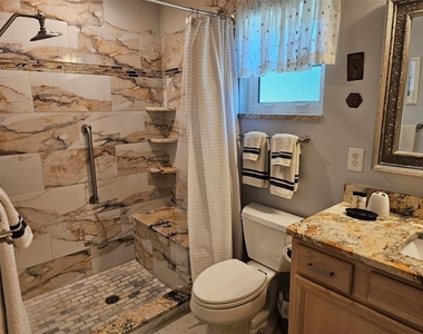 3441 51st Avenue Circle W - Photo Thumbnail 18