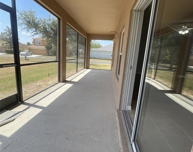 2827 Suncoast Lakes Boulevard - Photo Thumbnail 36