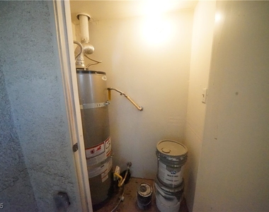 5710 E Tropicana Avenue - Photo Thumbnail 15
