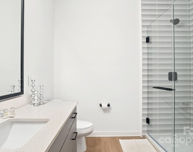 1133 Harding Place - Photo Thumbnail 29