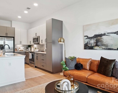 1133 Harding Place - Photo Thumbnail 23