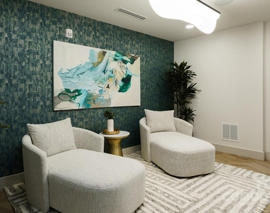 1133 Harding Place - Photo Thumbnail 14