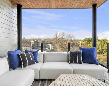1133 Harding Place - Photo Thumbnail 7