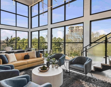 1133 Harding Place - Photo Thumbnail 10