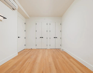 130 Hope Street - Photo Thumbnail 5