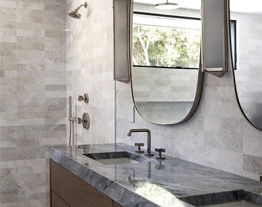 9015 Alto Cedro Drive - Photo Thumbnail 31
