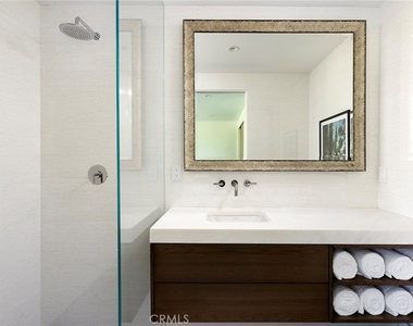 9015 Alto Cedro Drive - Photo Thumbnail 38
