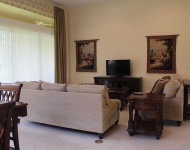 10836 Grande Boulevard - Photo Thumbnail 5