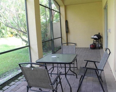 10836 Grande Boulevard - Photo Thumbnail 9