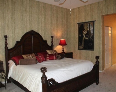 10836 Grande Boulevard - Photo Thumbnail 6