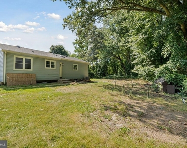 501 Bloomfield Drive - Photo Thumbnail 31