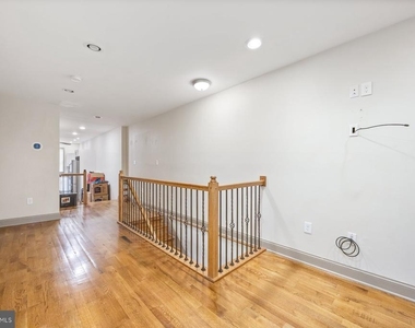 2209 Mullikin Street - Photo Thumbnail 3