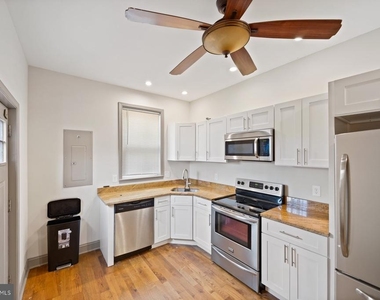 2209 Mullikin Street - Photo Thumbnail 11