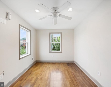 2209 Mullikin Street - Photo Thumbnail 14