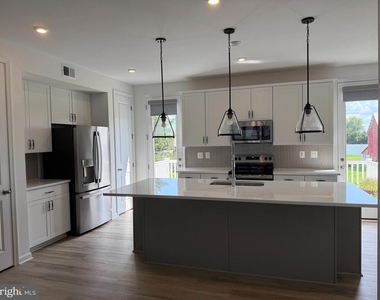 534 Rosemary Circle - Photo Thumbnail 1