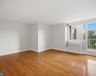 800 4th Street Sw - Photo Thumbnail 2