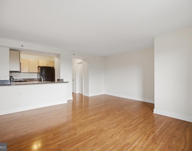 800 4th Street Sw - Photo Thumbnail 4