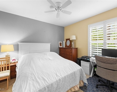 4201 Sawgrass Point Drive - Photo Thumbnail 2