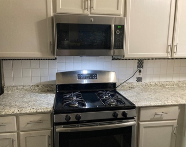 4114 Dacca Dr - Photo Thumbnail 4