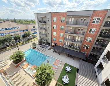 2520 Washington Ave - Photo Thumbnail 13