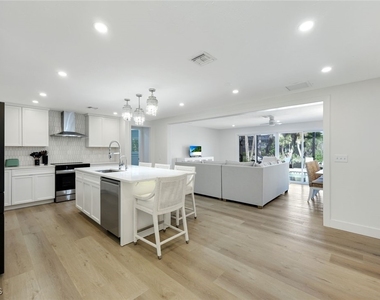 707 Durion Court - Photo Thumbnail 9