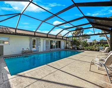 707 Durion Court - Photo Thumbnail 22