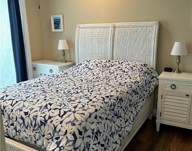 8756 Bellano Court - Photo Thumbnail 17