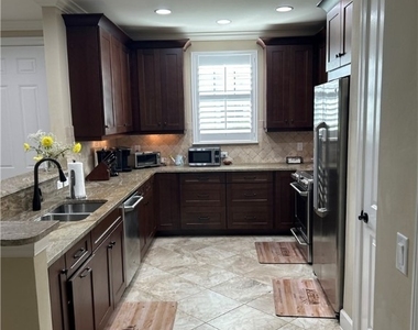 8756 Bellano Court - Photo Thumbnail 11