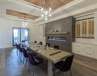 8756 Bellano Court - Photo Thumbnail 22