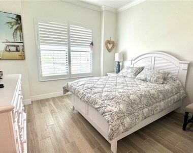 28004 Kerry Court - Photo Thumbnail 13