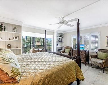 2216 Gulf Shore Boulevard N - Photo Thumbnail 9