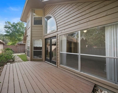 31 Silver Canyon Place - Photo Thumbnail 27