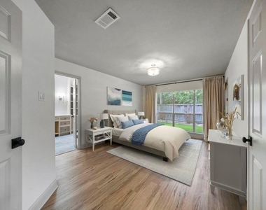 31 Silver Canyon Place - Photo Thumbnail 14